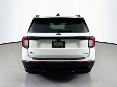 New 2026 Ford Explorer ST-Line w/ ST-Line Street Pack AWD/4WD image 12