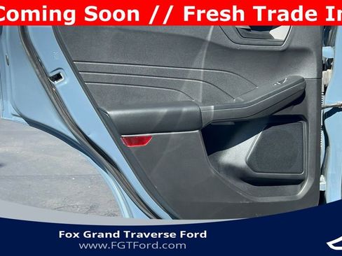 Certified 2025 Ford Escape Active AWD/4WD image 29