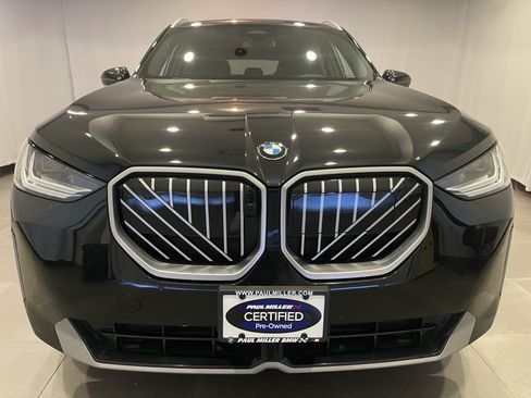 Used 2026 BMW X3 xDrive30i w/ Premium Package AWD/4WD image 2