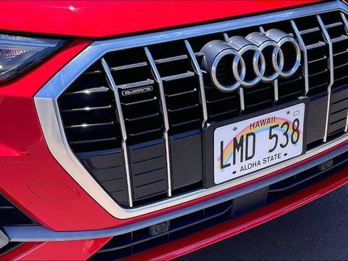 Used 2020 Audi Q3 2.0T Premium w/ Convenience Package AWD/4WD image 28