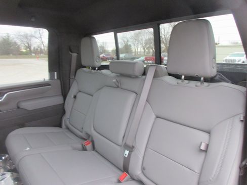 New 2026 GMC Sierra 3500 SLT w/ SLT Premium Package image 16