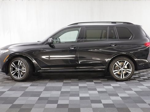 Used 2021 BMW X7 xDrive40i w/ M Sport Package image 4