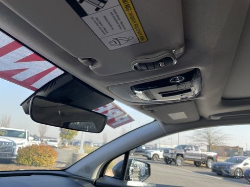 Used 2023 Kia Sportage SX image 21