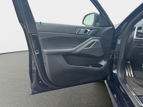 Used 2023 BMW X6 xDrive40i w/ M Sport Package image 10