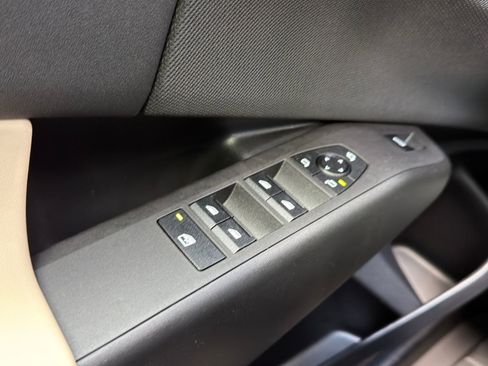 Certified 2025 BMW X3 xDrive30i w/ M Sport Package image 23