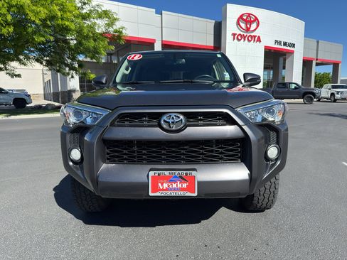 Used 2018 Toyota 4Runner SR5 Premium AWD/4WD image 6