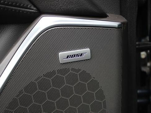 Used 2019 Cadillac Escalade Luxury image 19