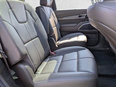 Used 2022 Kia Telluride SX FWD image 21