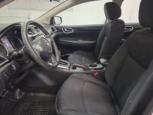 Used 2019 Nissan Sentra SV image 24