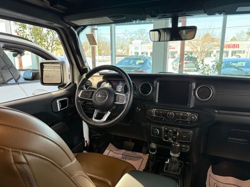 Used 2022 Jeep Wrangler Unlimited Sahara 4xe w/ Cold Weather Group image 34