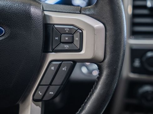 Used 2019 Ford F150 Lariat w/ Equipment Group 502A Luxury image 41