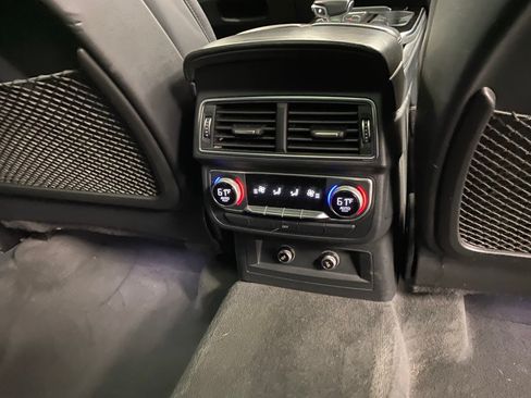 Used 2019 Audi Q7 3.0T Prestige w/ Prestige Package AWD/4WD image 65
