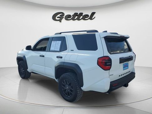 Certified 2025 Toyota 4Runner SR5 AWD/4WD image 8