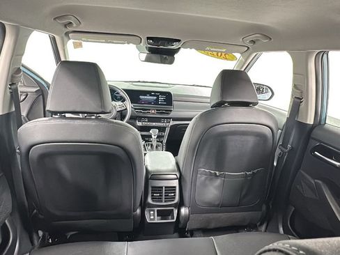 Used 2025 Kia Seltos SX image 18