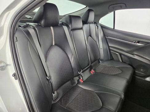 Used 2023 Toyota Camry XSE image 17