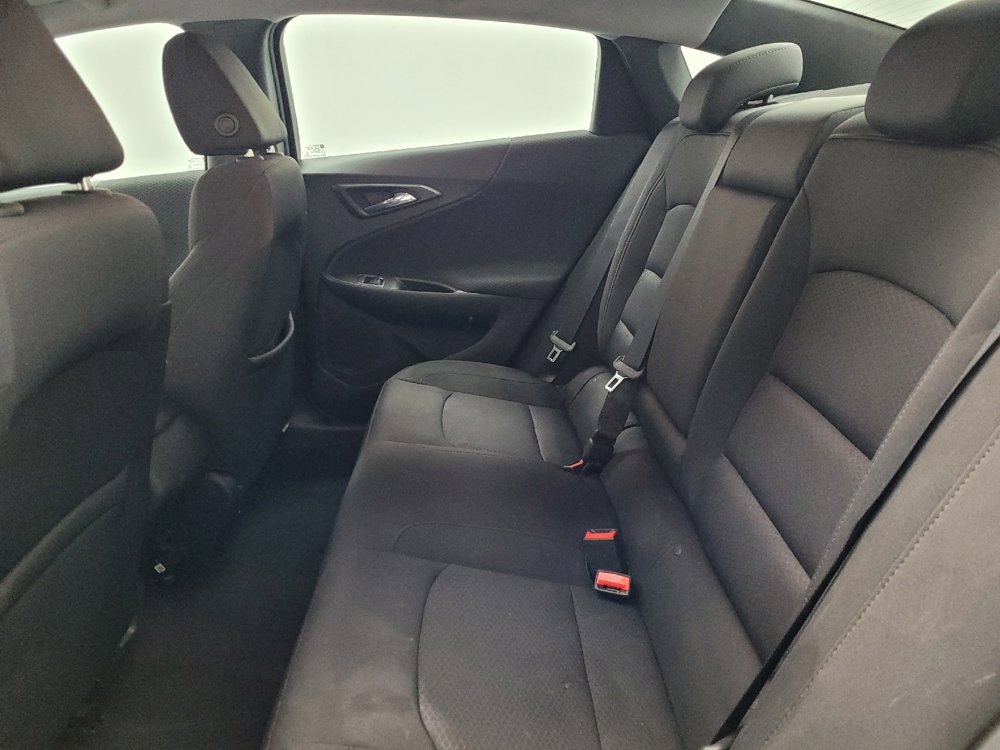 Used 2018 Chevrolet Malibu LS w/ LPO, Convenience Package 1 FWD image 18