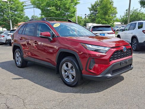 Used 2024 Toyota RAV4 XLE w/ Convenience Package AWD/4WD image 3