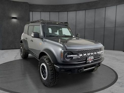 Used 2023 Ford Bronco Badlands AWD/4WD image 5