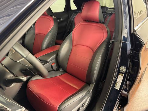 Used 2023 INFINITI QX50 Sport image 13