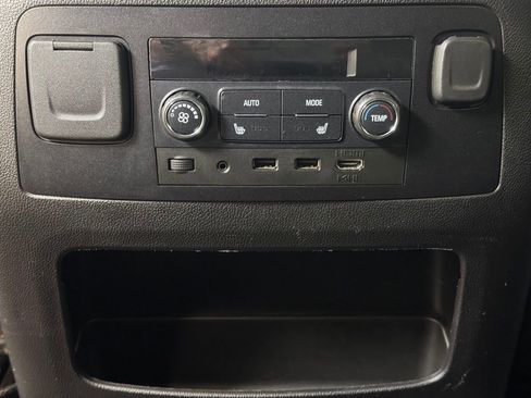 Used 2019 GMC Yukon Denali image 19