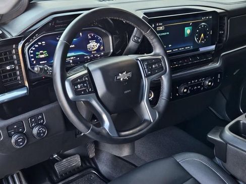 Used 2024 Chevrolet Silverado 2500 LT w/ Midnight Edition image 36