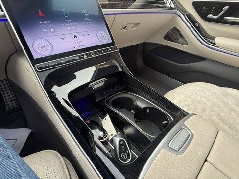 Used 2023 Mercedes-Benz S 580 4MATIC Sedan image 25