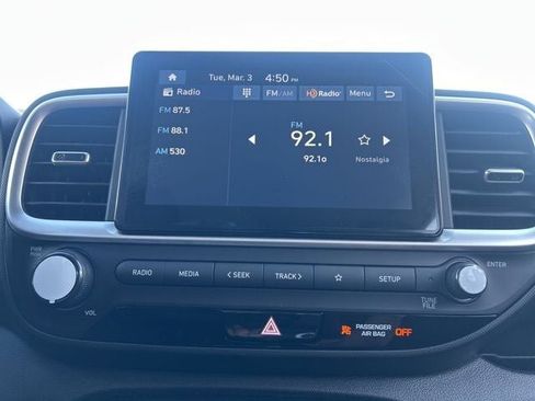 New 2026 Hyundai Venue SE image 10