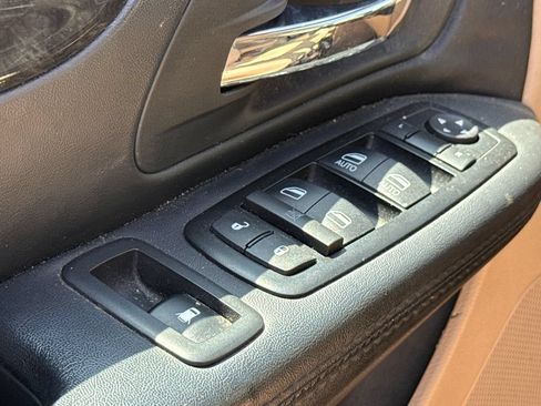 Used 2015 Dodge Grand Caravan SE w/ Quick Order Package 29E SE FWD image 19