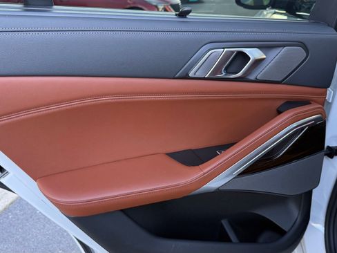 Used 2023 BMW X6 xDrive40i w/ Executive Package image 33