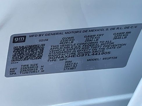 New 2026 Chevrolet Equinox LT w/ Convenience Package II FWD image 34