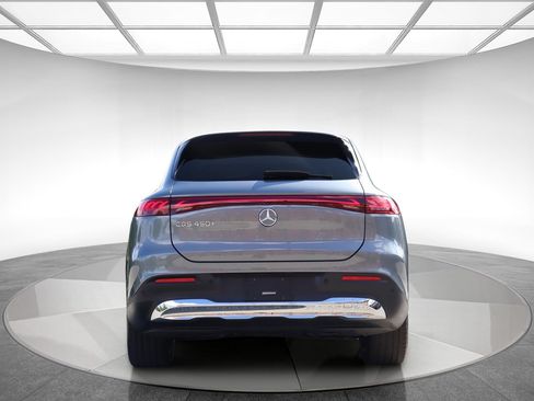 Used 2023 Mercedes-Benz EQS 450+ SUV image 7