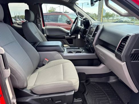 Used 2019 Ford F150 XLT w/ Equipment Group 302A Luxury AWD/4WD image 33