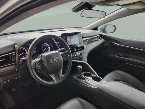 Used 2024 Toyota Camry SE image 21