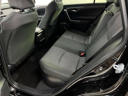 Used 2024 Toyota RAV4 AWD Hybrid image 28