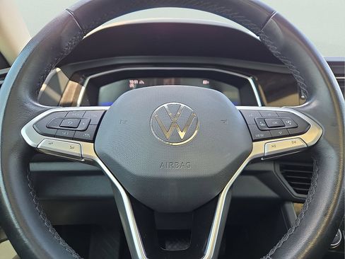 Used 2023 Volkswagen Jetta SE FWD image 24