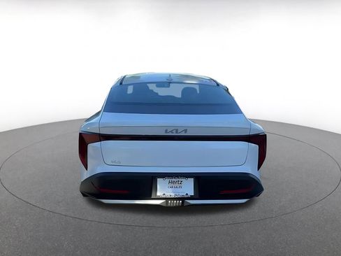 Used 2025 Kia K4 LXS image 12