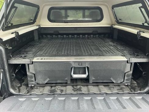 Used 2023 Chevrolet Colorado LT w/ LT Convenience Package II AWD/4WD image 17
