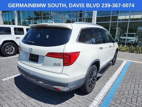 Used 2017 Honda Pilot Elite image 6