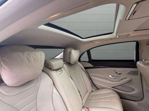 Used 2019 Mercedes-Benz S 560 4MATIC Sedan image 25