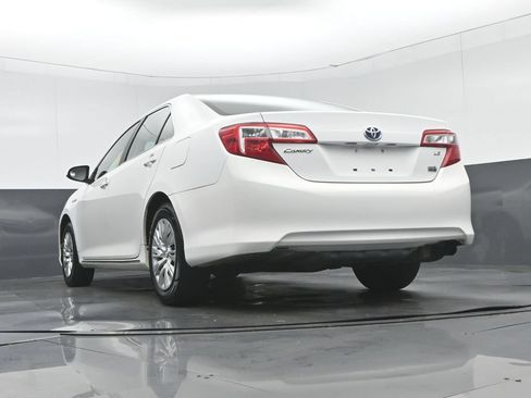Used 2012 Toyota Camry LE FWD image 49