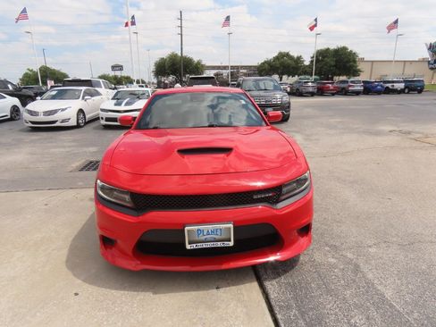 Used 2021 Dodge Charger GT w/ Plus Group RWD image 5