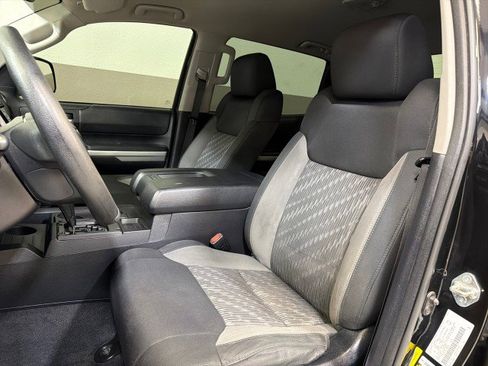 Used 2019 Toyota Tundra SR5 w/ SR5 Upgrade Package image 15