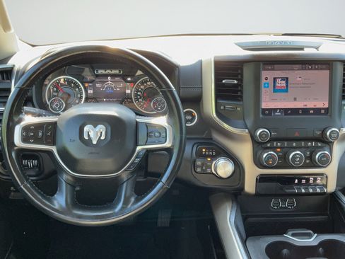 Used 2022 RAM 1500 Laramie AWD/4WD image 13