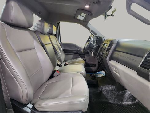 Used 2017 Ford F250 XL RWD image 16