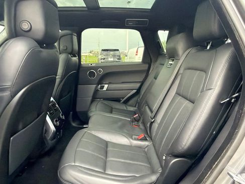 Used 2019 Land Rover Range Rover Sport Supercharged AWD/4WD image 13