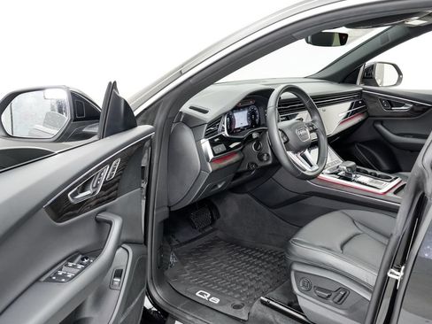 Used 2019 Audi Q8 Premium Plus AWD/4WD image 7
