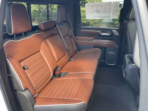 New 2026 GMC Sierra 3500 Denali Ultimate AWD/4WD image 28