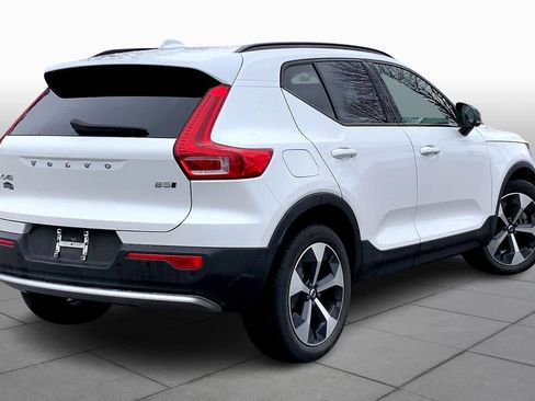 Used 2023 Volvo XC40 B5 Plus w/ Driver Assist Package AWD/4WD image 13