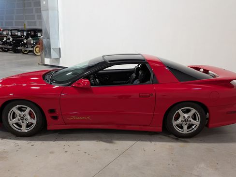 Used 2002 Pontiac Firebird Trans Am w/ SLP Firehawk Pkg RWD image 5