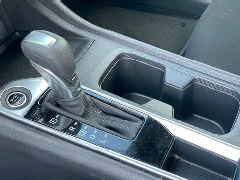 Certified 2023 Nissan Sentra SV w/ All-Weather Package FWD image 18